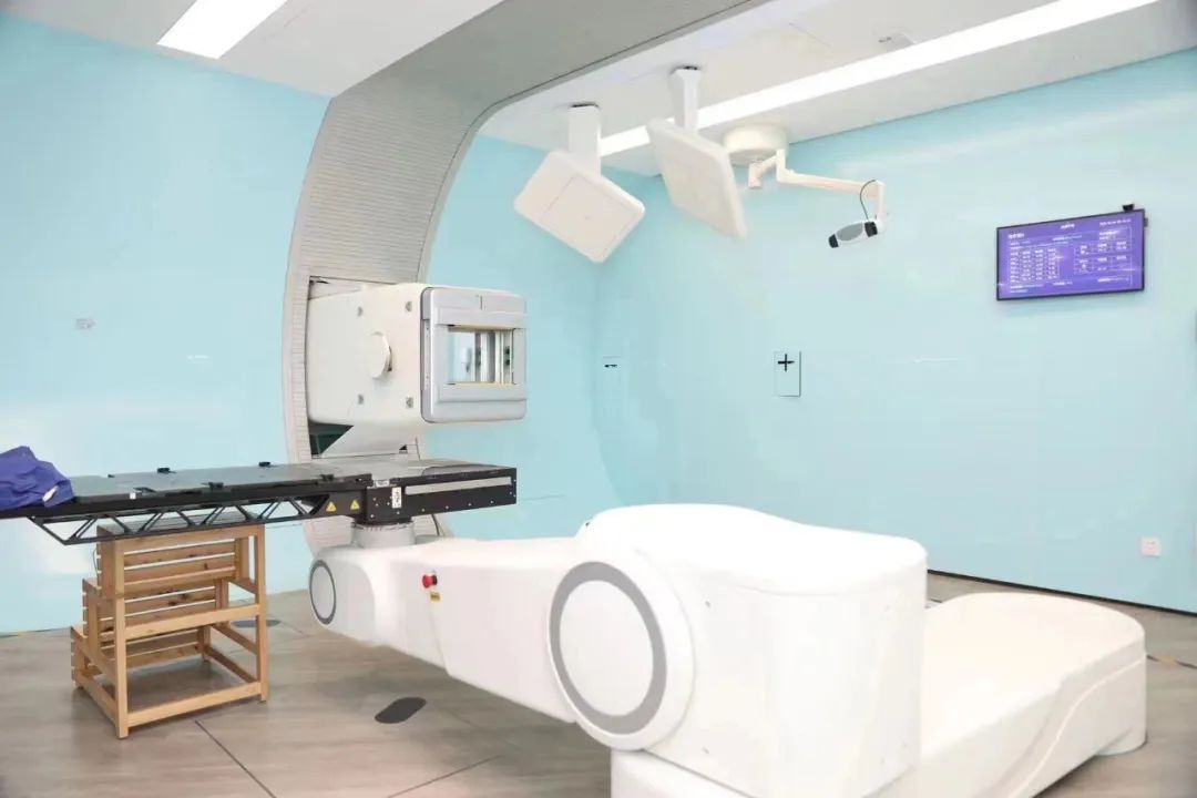 【新聞資訊】國產(chǎn)首臺質(zhì)子治療系統(tǒng)獲批上市！